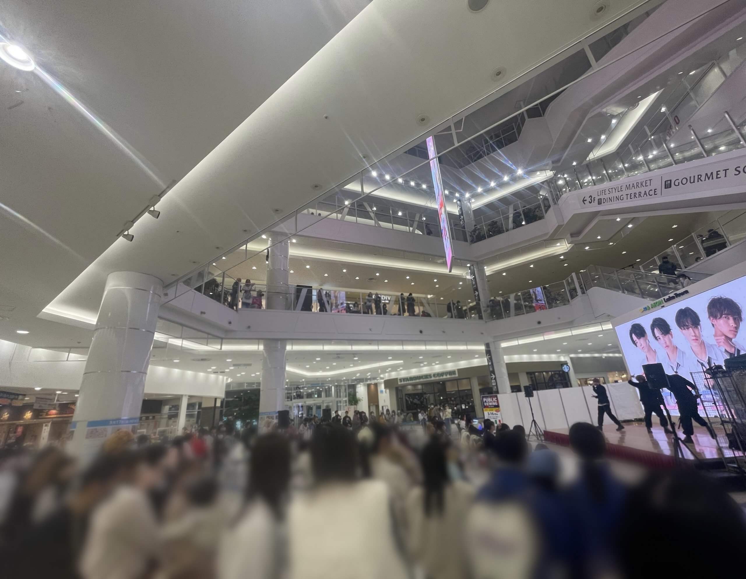 【イベント事例紹介】　複数アーティストでオープンスペースで特典会付のイベント開催の画像