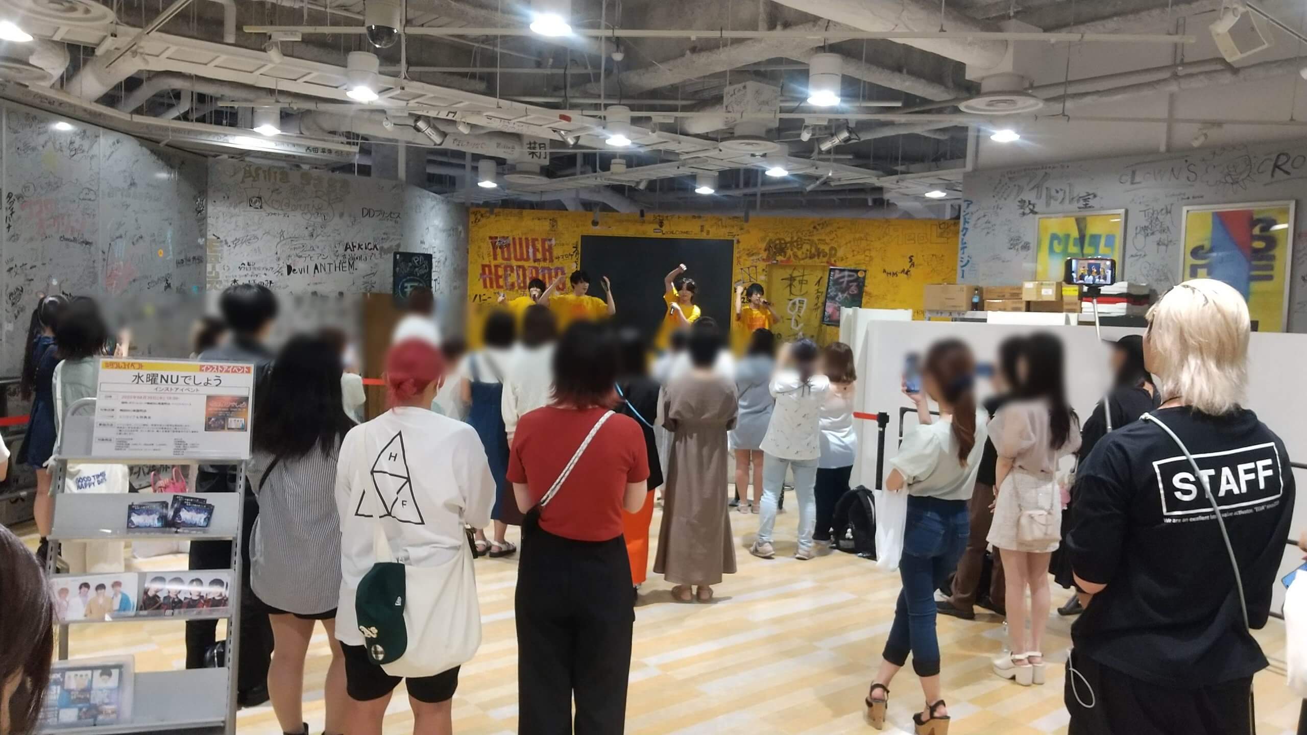 【イベント事例(企画、ブッキング、運営)】8月30日 ELVAイベント タワーレコード梅田NU茶屋町店 店内イベントスペース