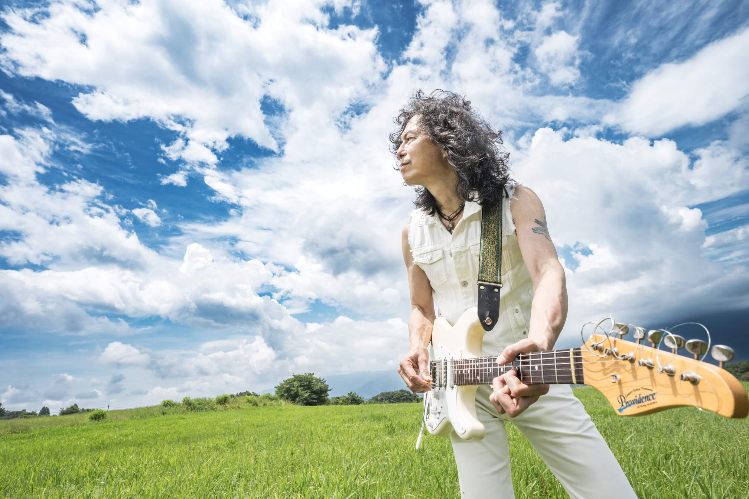 木暮”shake”武彦、キャリア初、エレキギターの音とプレイを中心に浄化の道を描いた映像的な作品集『ヴィーナスの夜』の画像